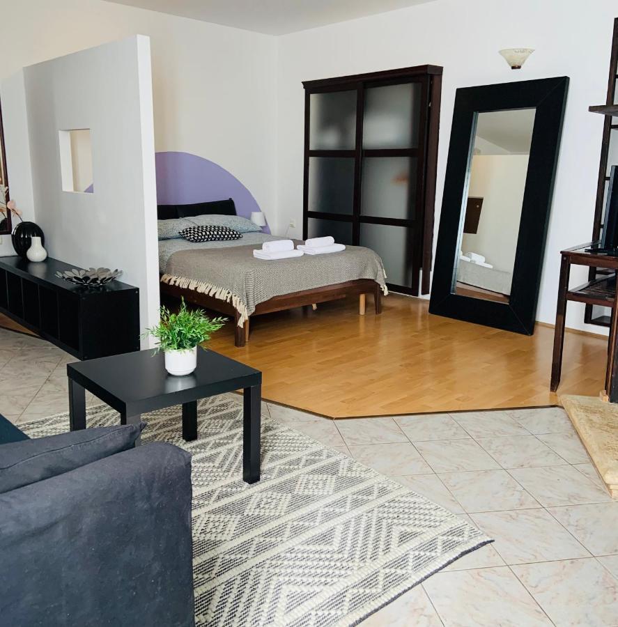 Rooms & Apartments La Casa Di Loreto Rovinj Exterior foto